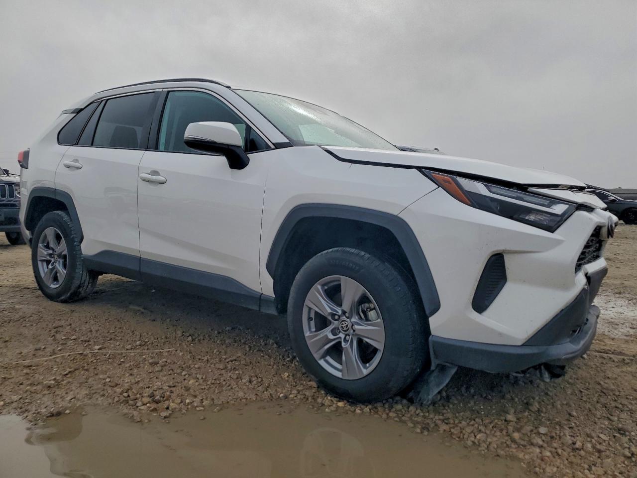 2022 Toyota Rav4 Xle - Фото 4