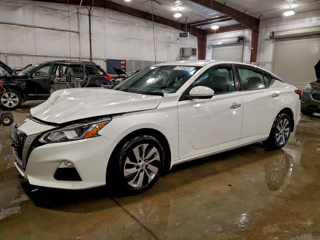 2019 Nissan Altima S