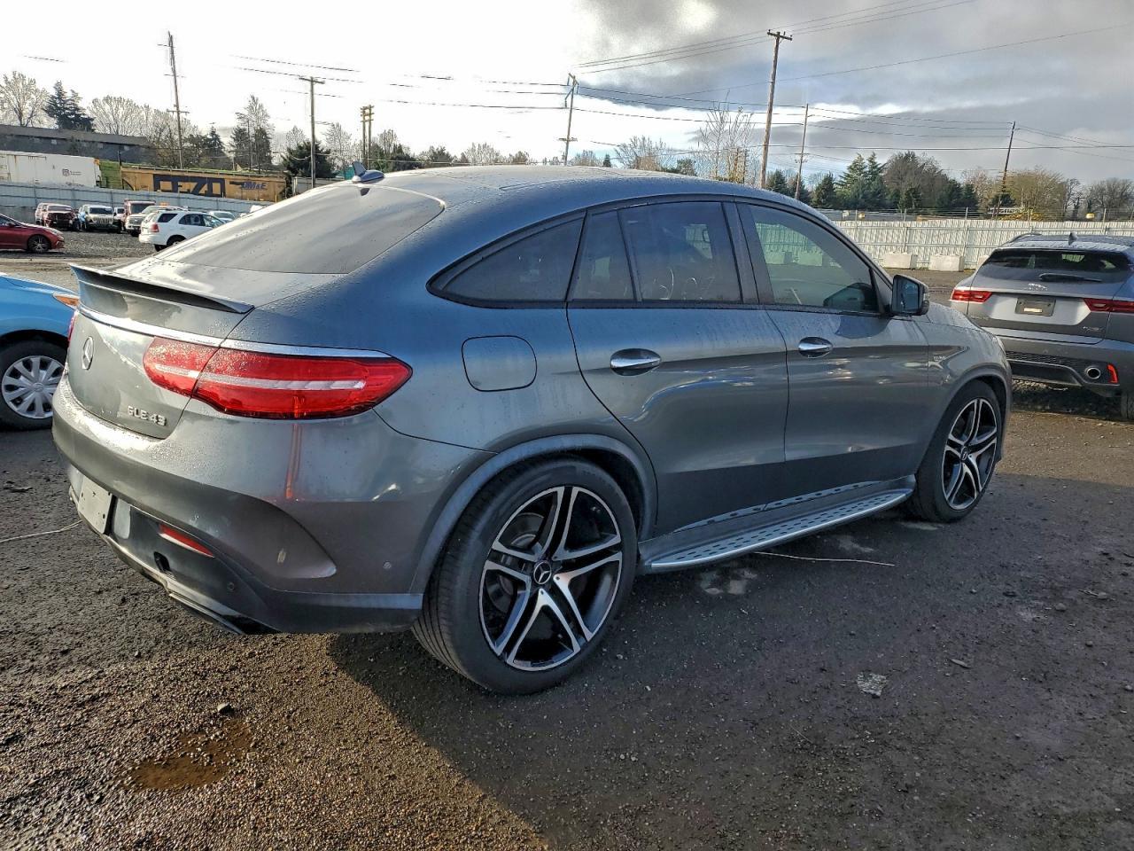 2019 Mercedes-Benz Gle Coupe 43 Amg - Image 3