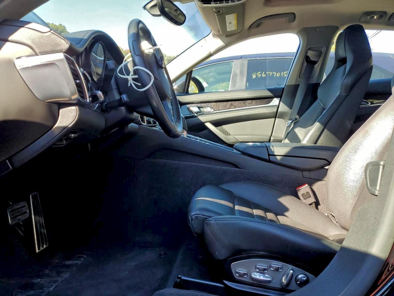 2016 Porsche Panamera 2 - Image 7