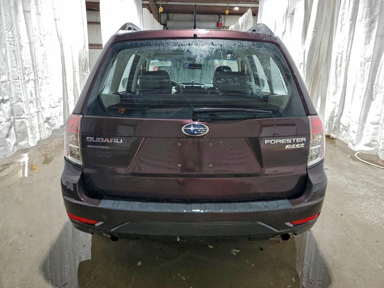 2013 Subaru Forester 2.5X - Фото 6