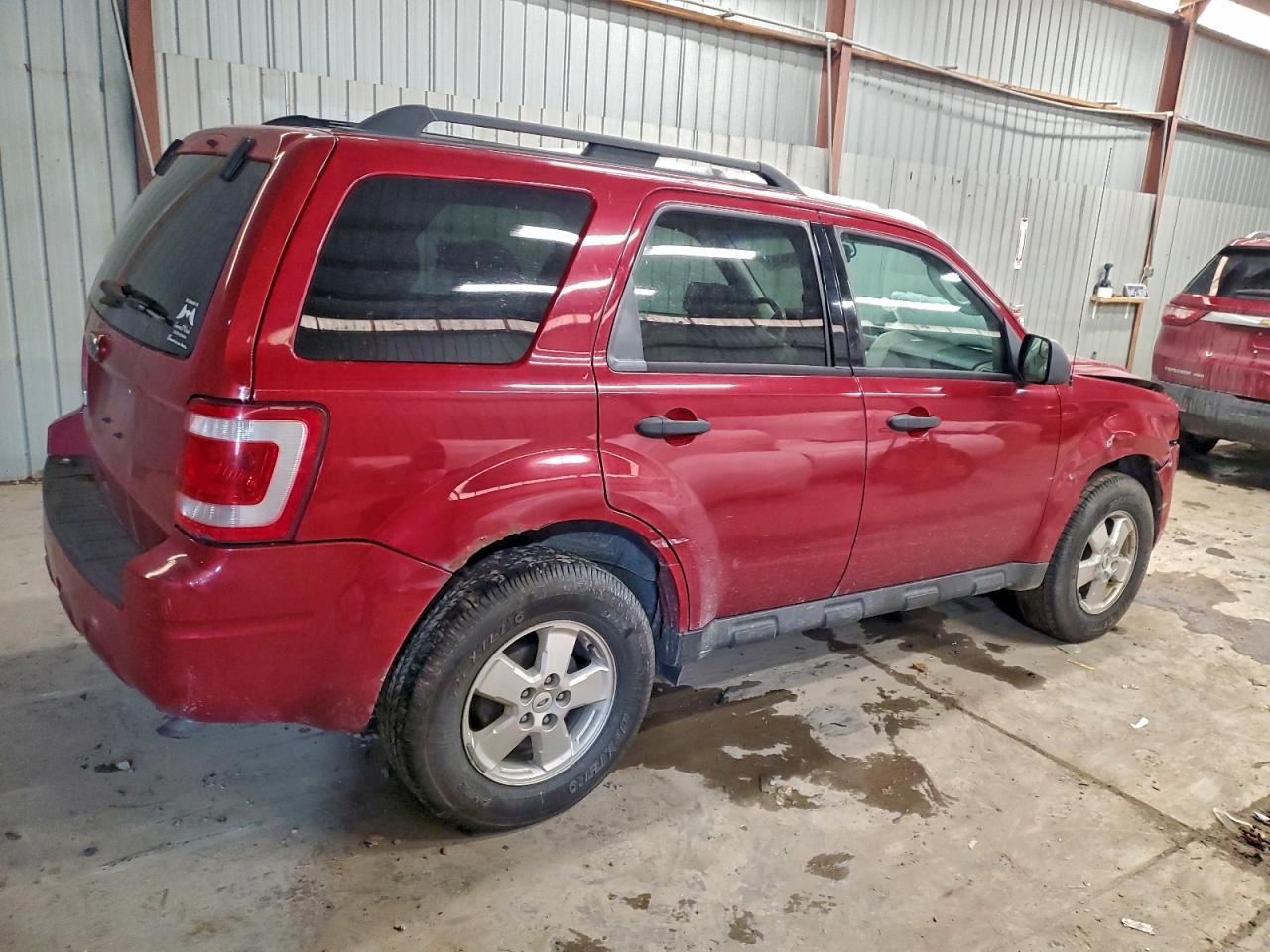 2011 Ford Escape Xlt - Фото 3