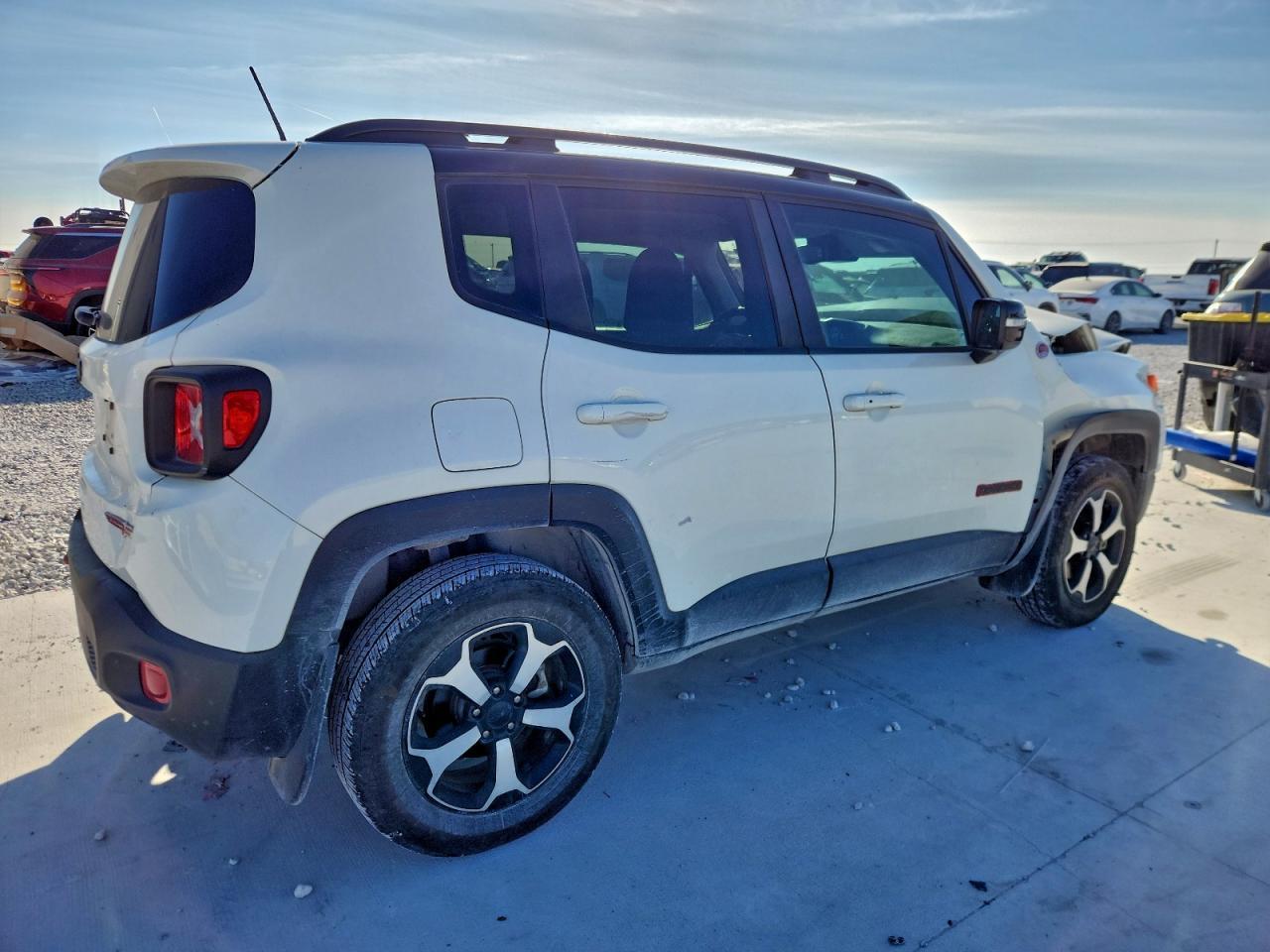 2022 Jeep Renegade Trailhawk - Фото 3