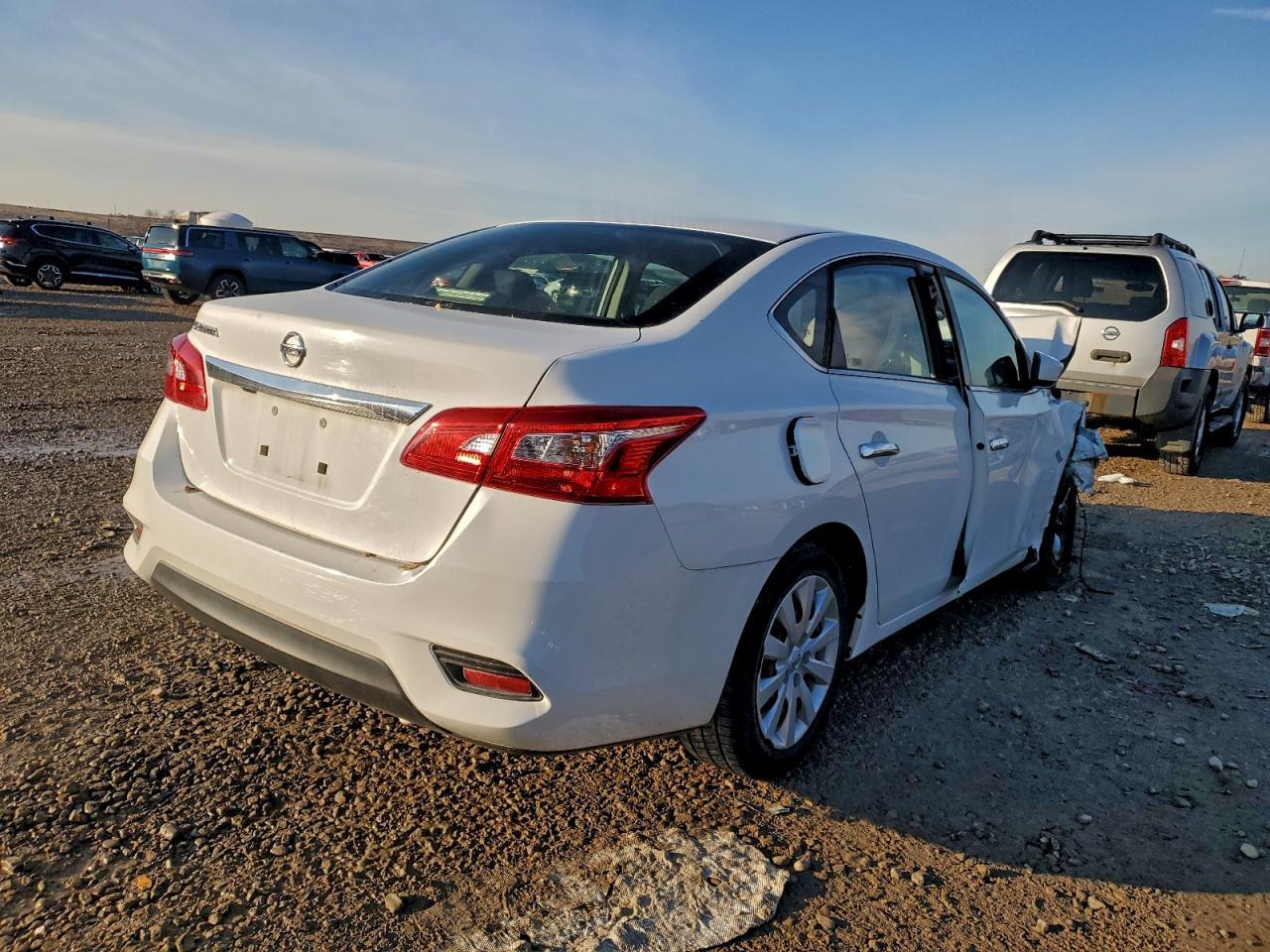 2018 Niss Sentra S - Фото 3