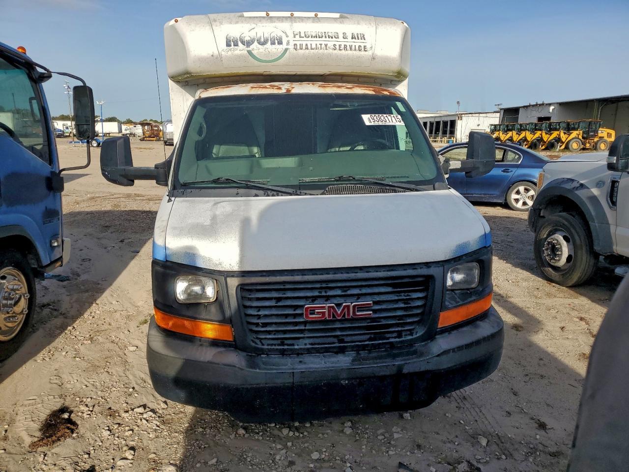 2013 GMC Savana Utility / Service Truck - Image 5