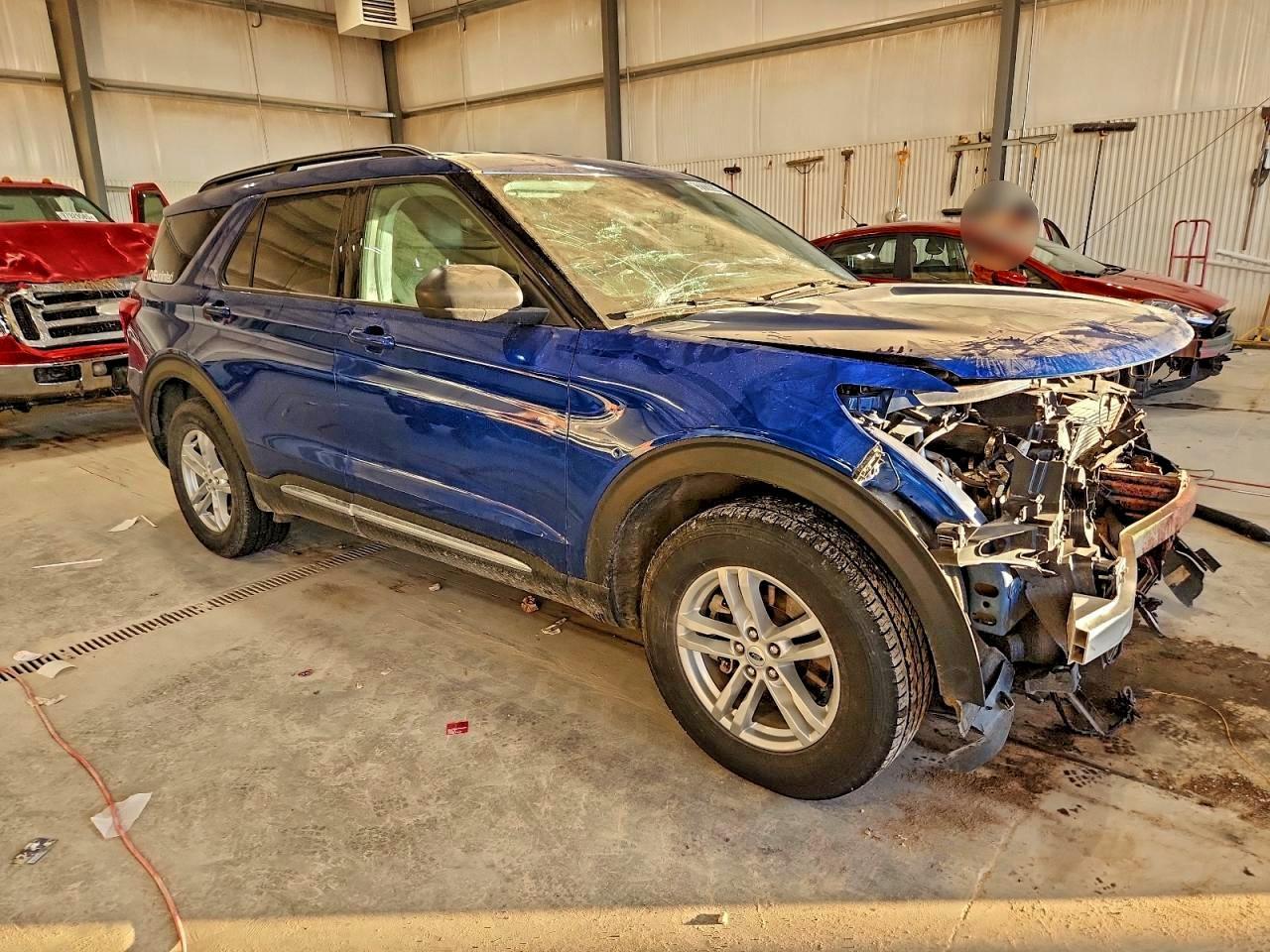 2023 Ford Explorer Xlt - Фото 4