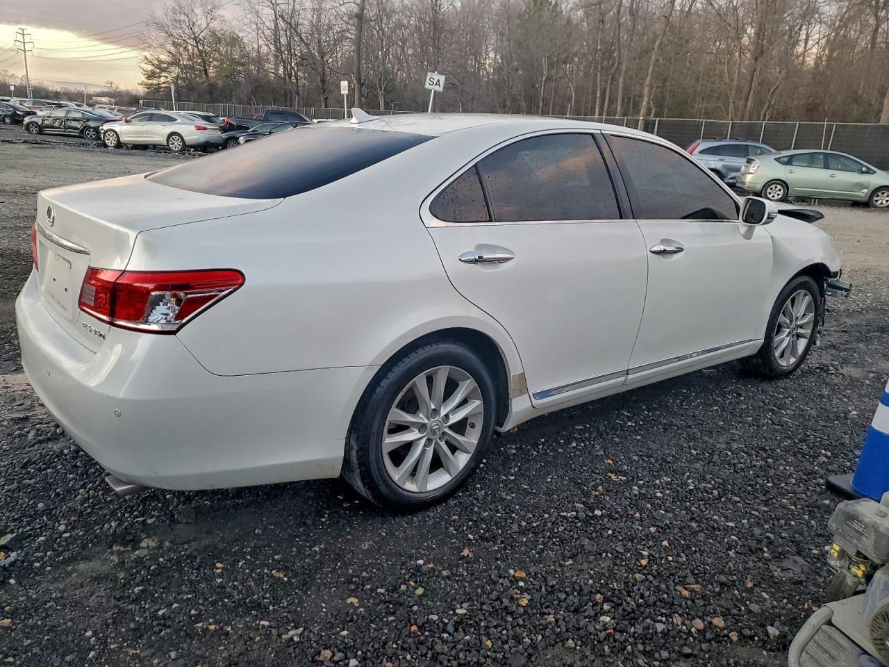 2011 Lexus Es 350 Base - Фото 3