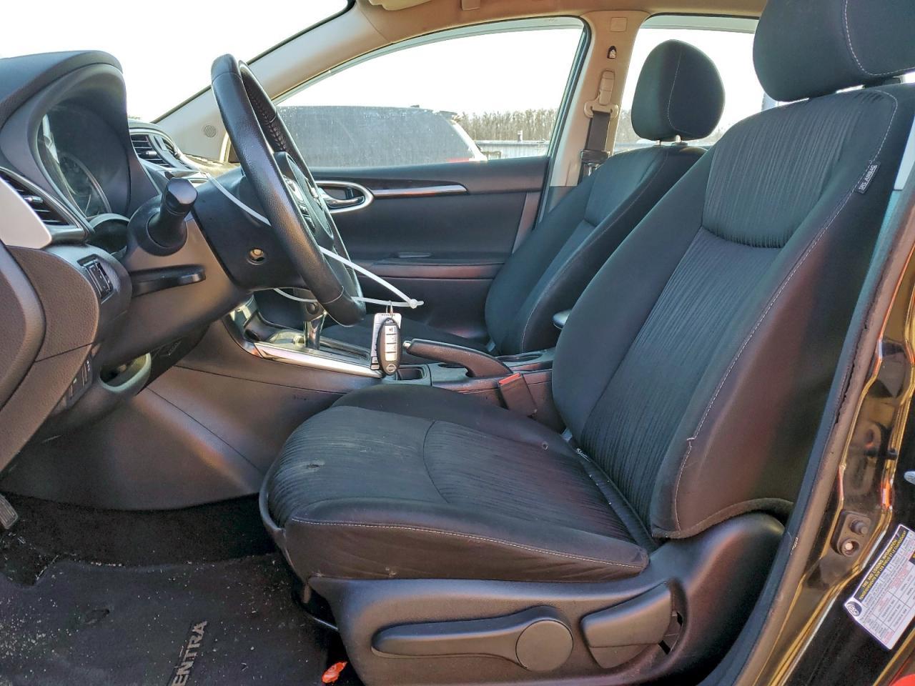 2019 Nissan Sentra S - Фото 7