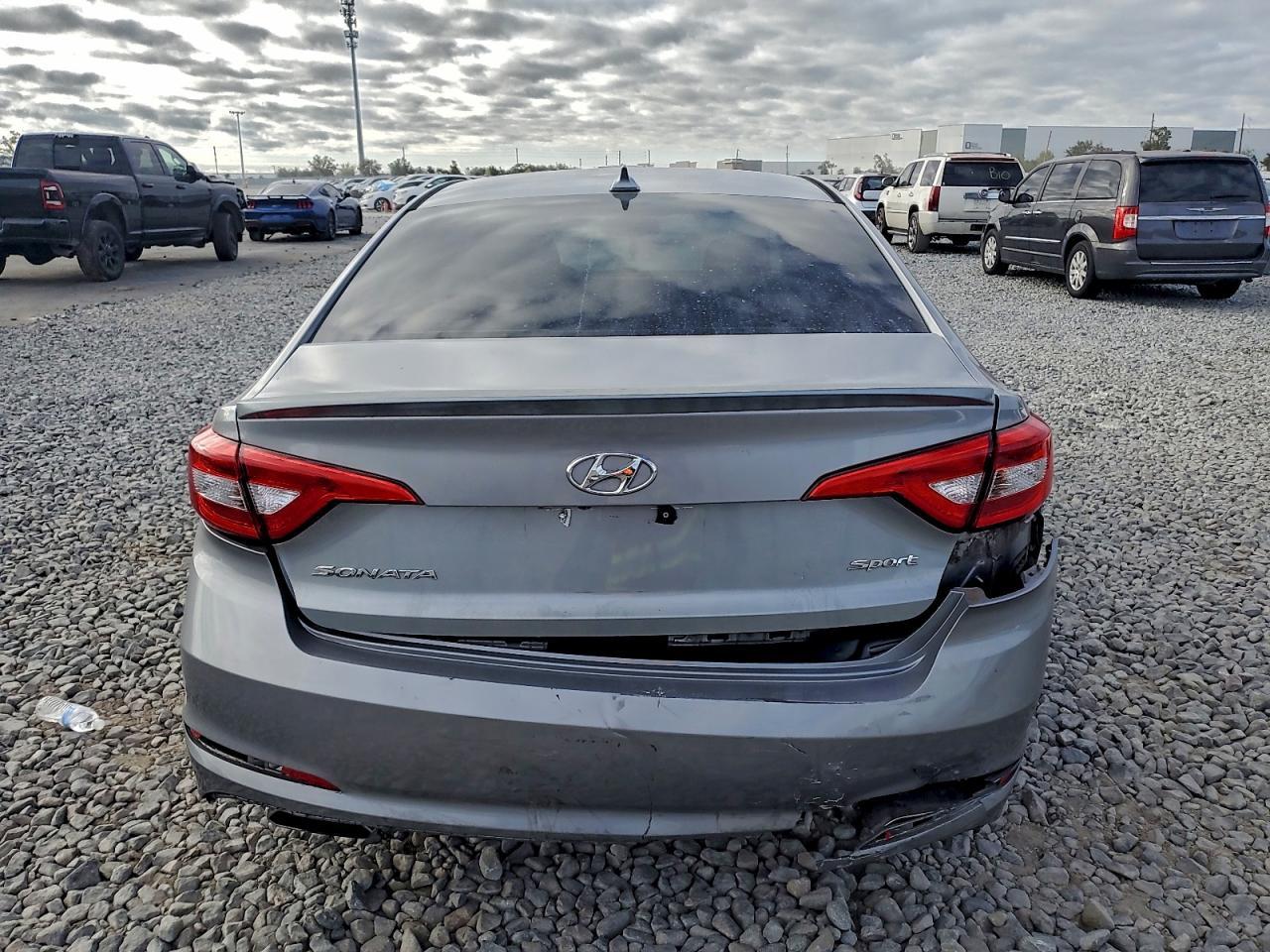2016 Hyundai Sonata Sport - Фото 6
