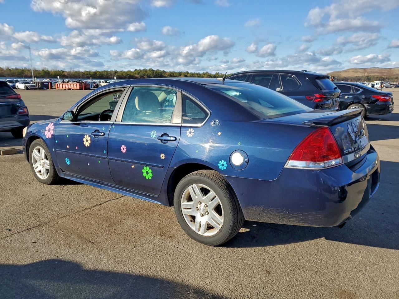 2009 Chevrolet Impala 2Lt - Фото 2