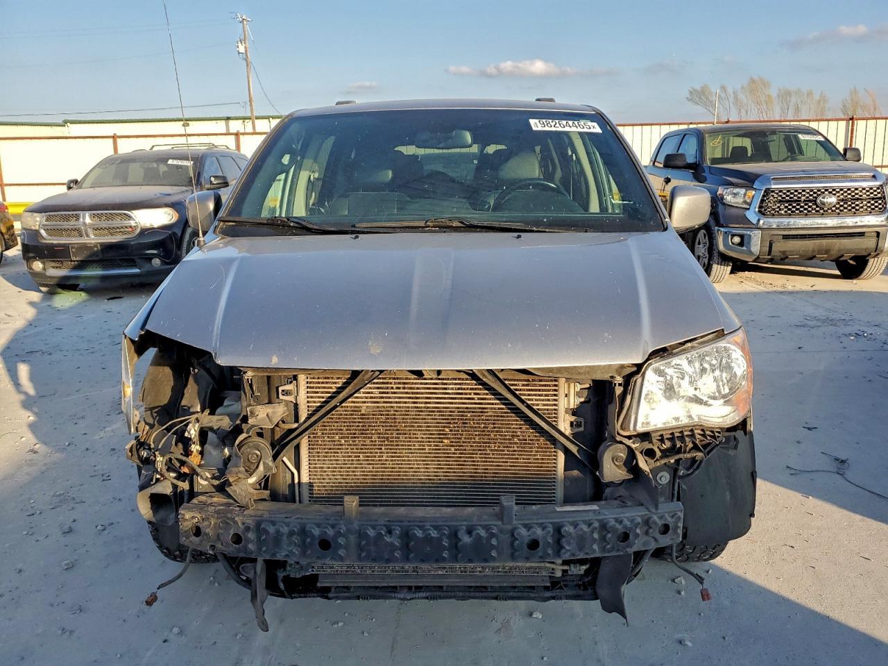 2020 Dodge Grand Caravan Sxt - Image 5