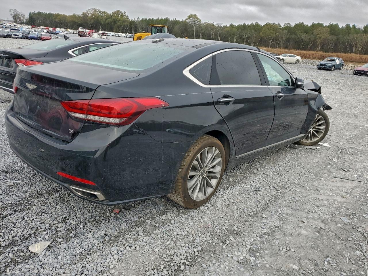 2015 Hyundai Genesis 3.8L - Image 3