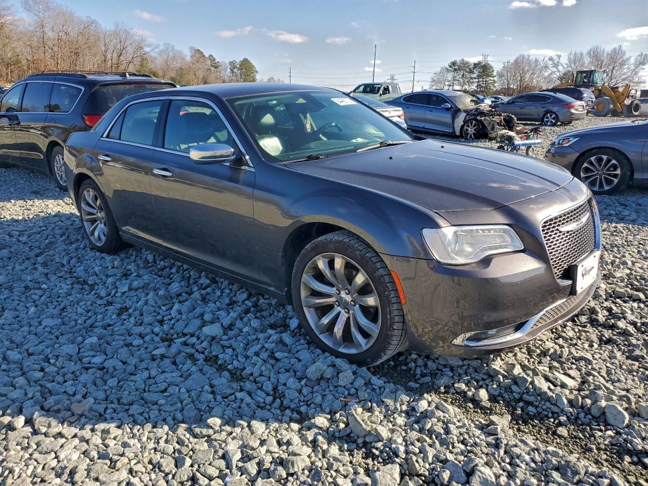 2019 Chrysler 300 Limited - Фото 4