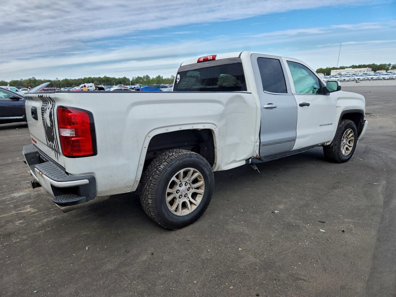 2017 GMC Sierra K1500 Sle - Фото 3