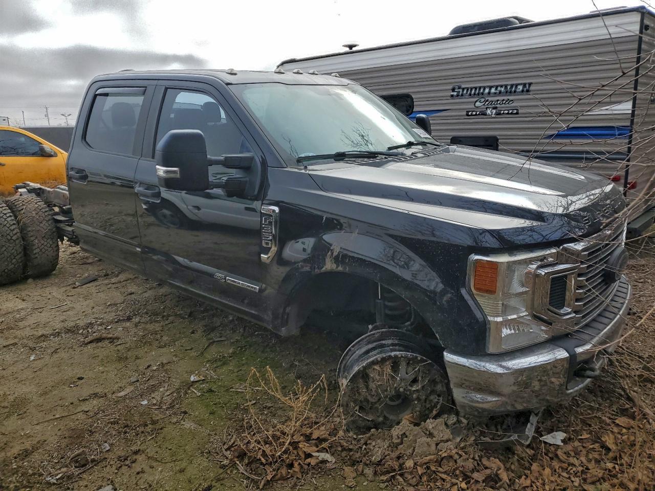 2020 Ford F350 Super Duty - Image 4