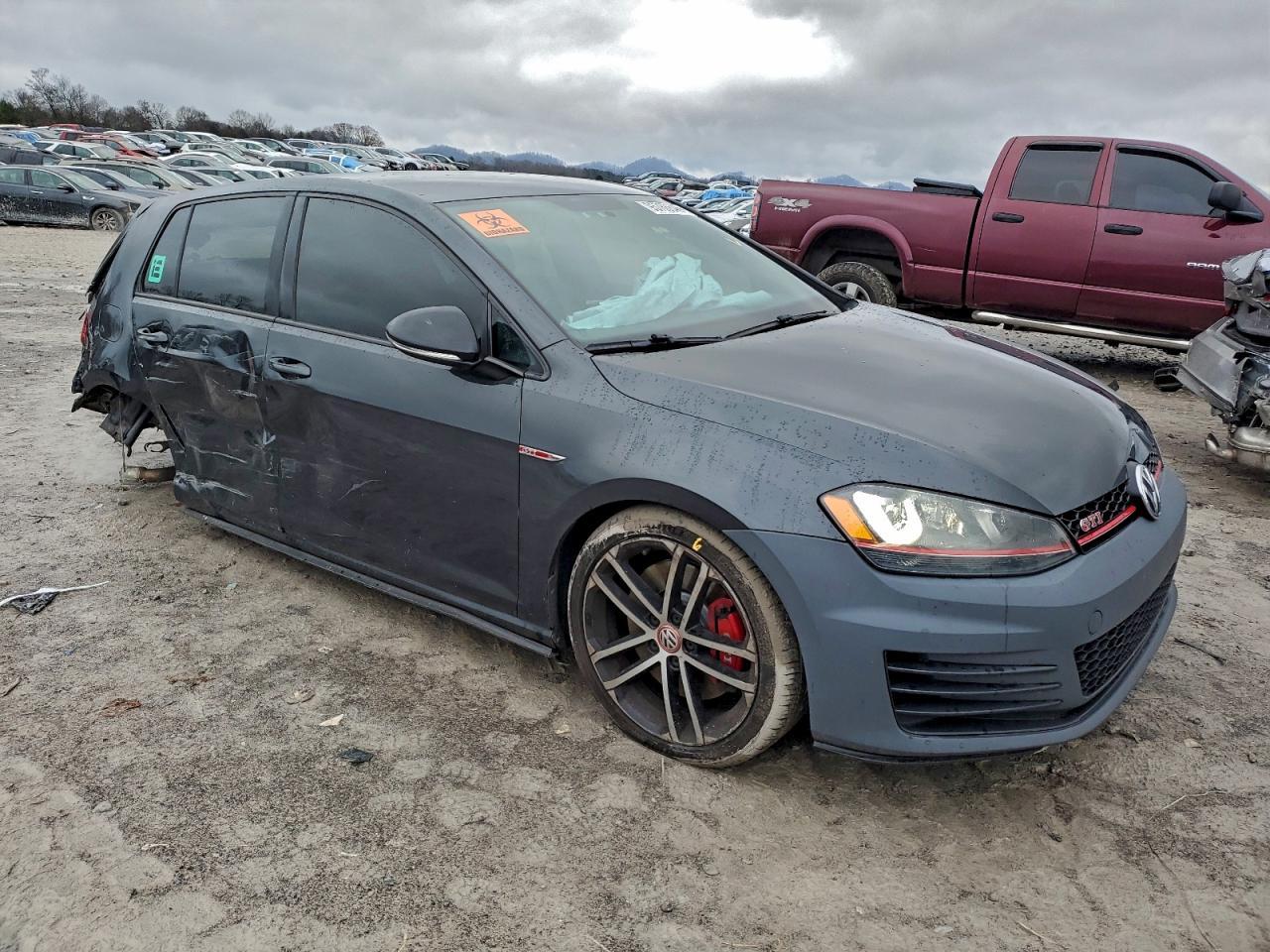 2017 Volkswagen Gti S/Se - Фото 4