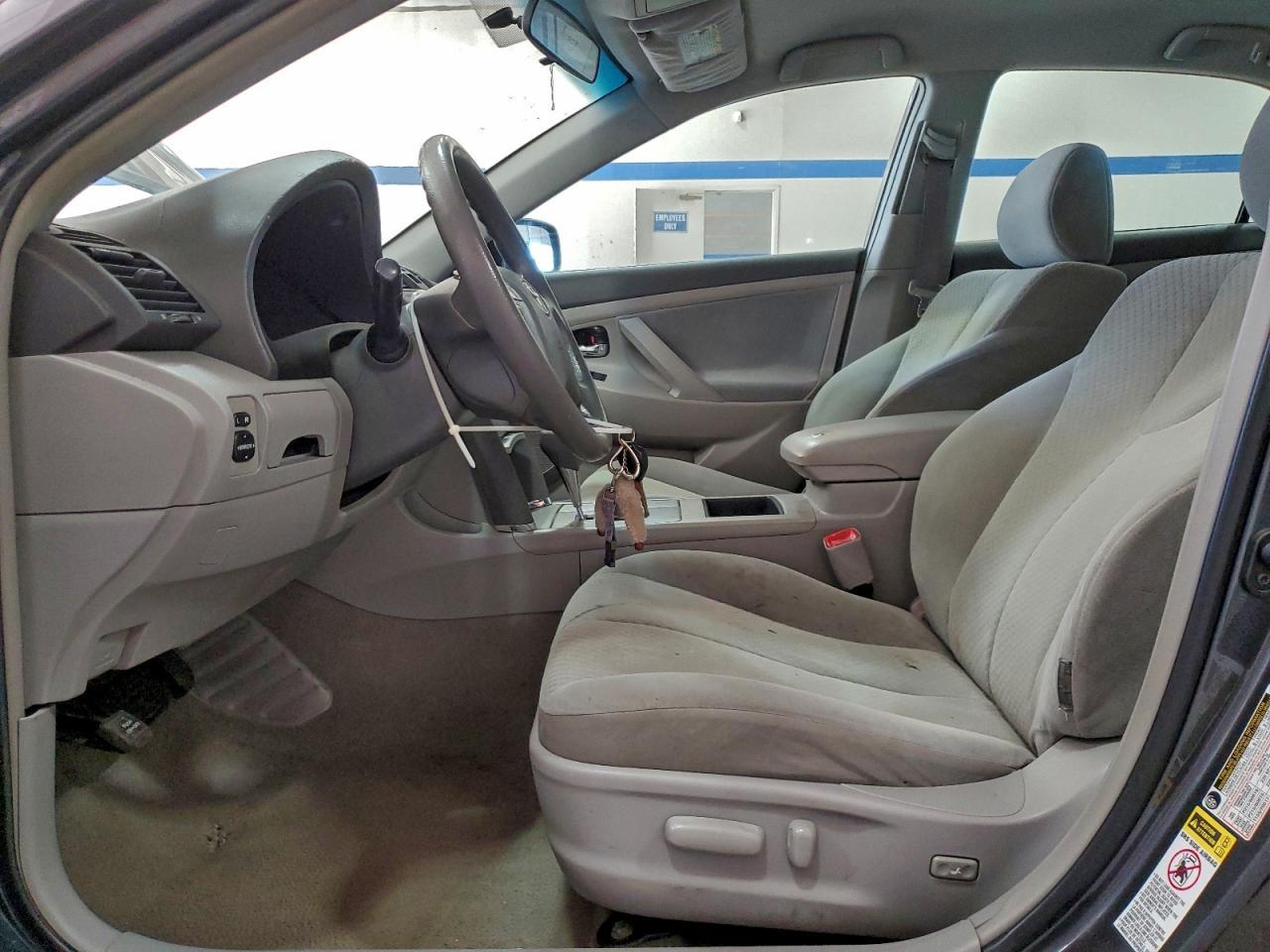 2009 Toyota Camry Base - Image 7