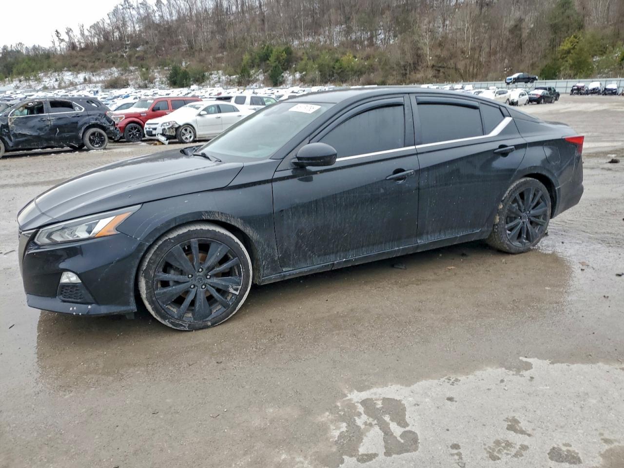 2020 Nissan Altima Sr