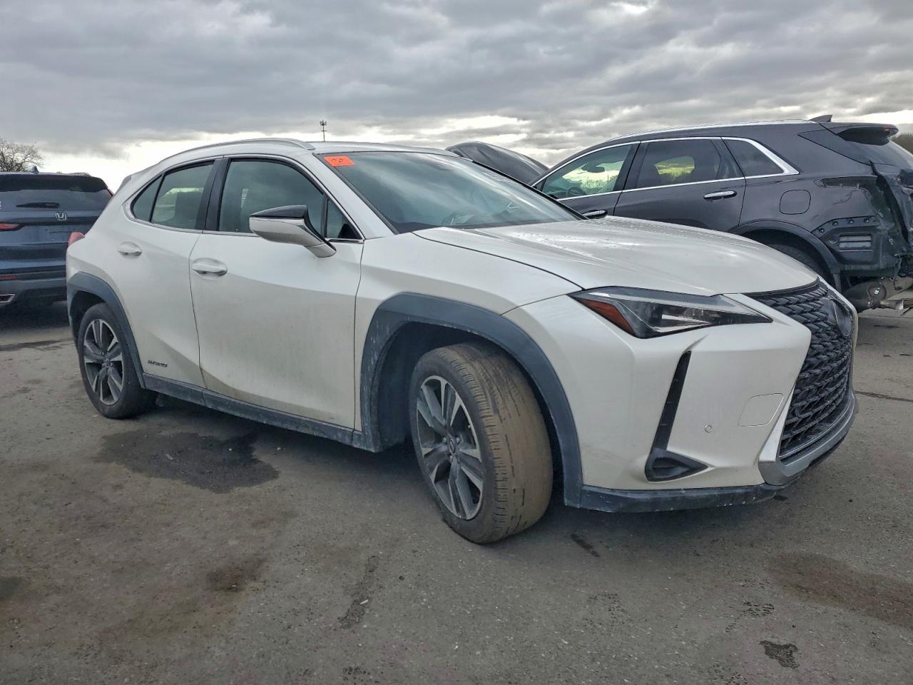 2019 Lexus Ux 250H - Фото 4