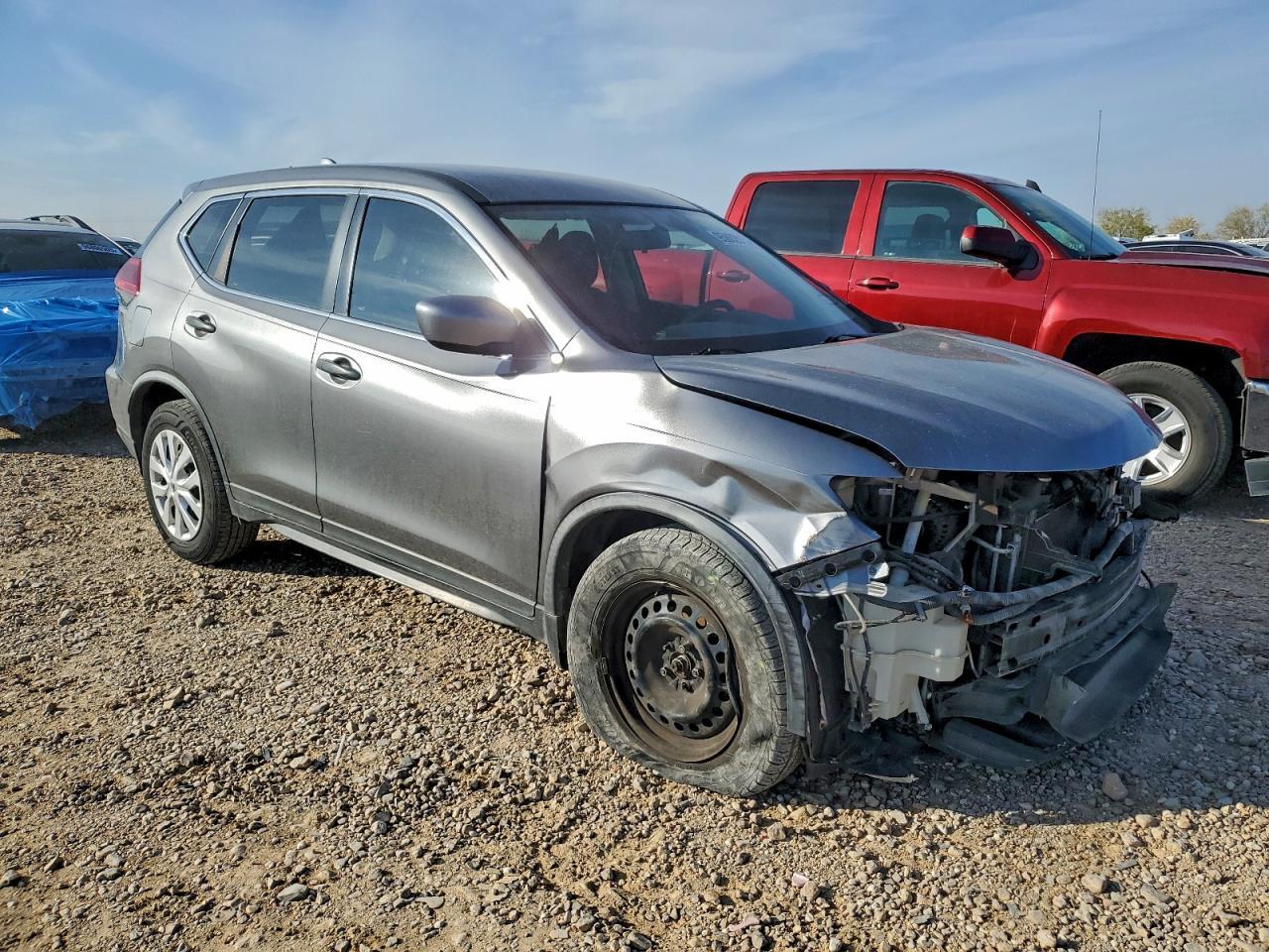 2018 Nissan Rogue S - Фото 4