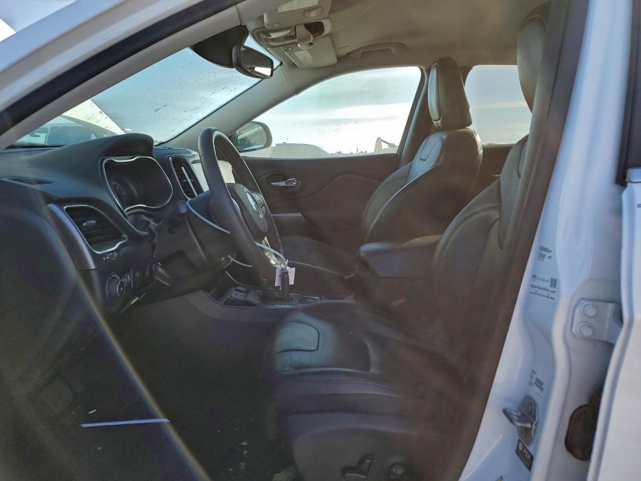 2021 Jeep Cherokee Latitude Lux - Фото 7