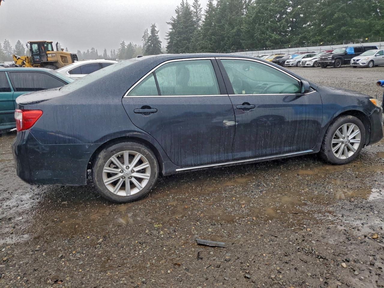 2013 Toyota Camry Hybrid - Фото 3
