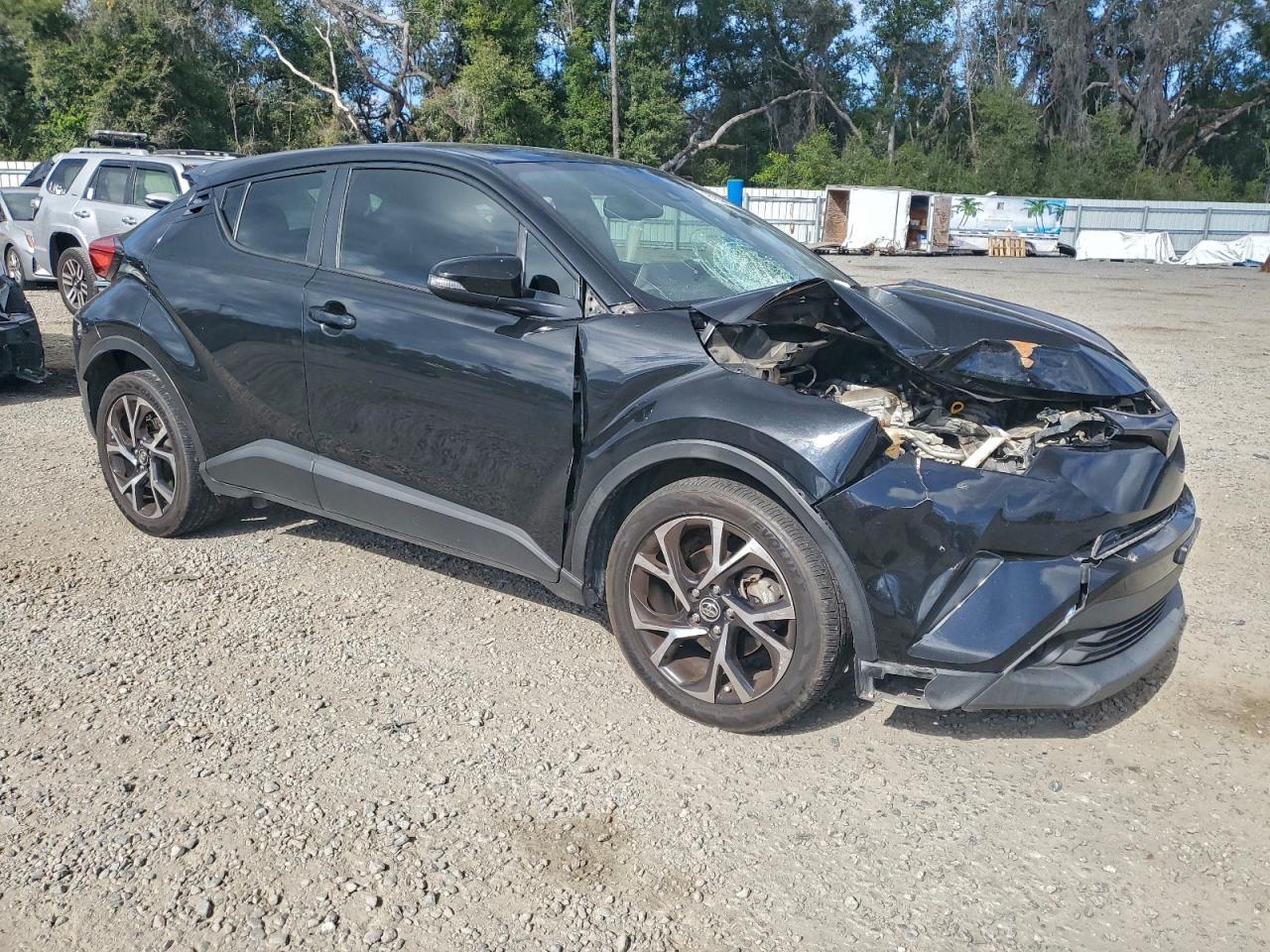 2019 Toyota C-Hr Xle - Фото 4