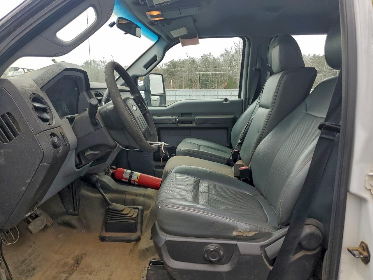 2016 Ford F450 Flatbed Truck - Фото 7