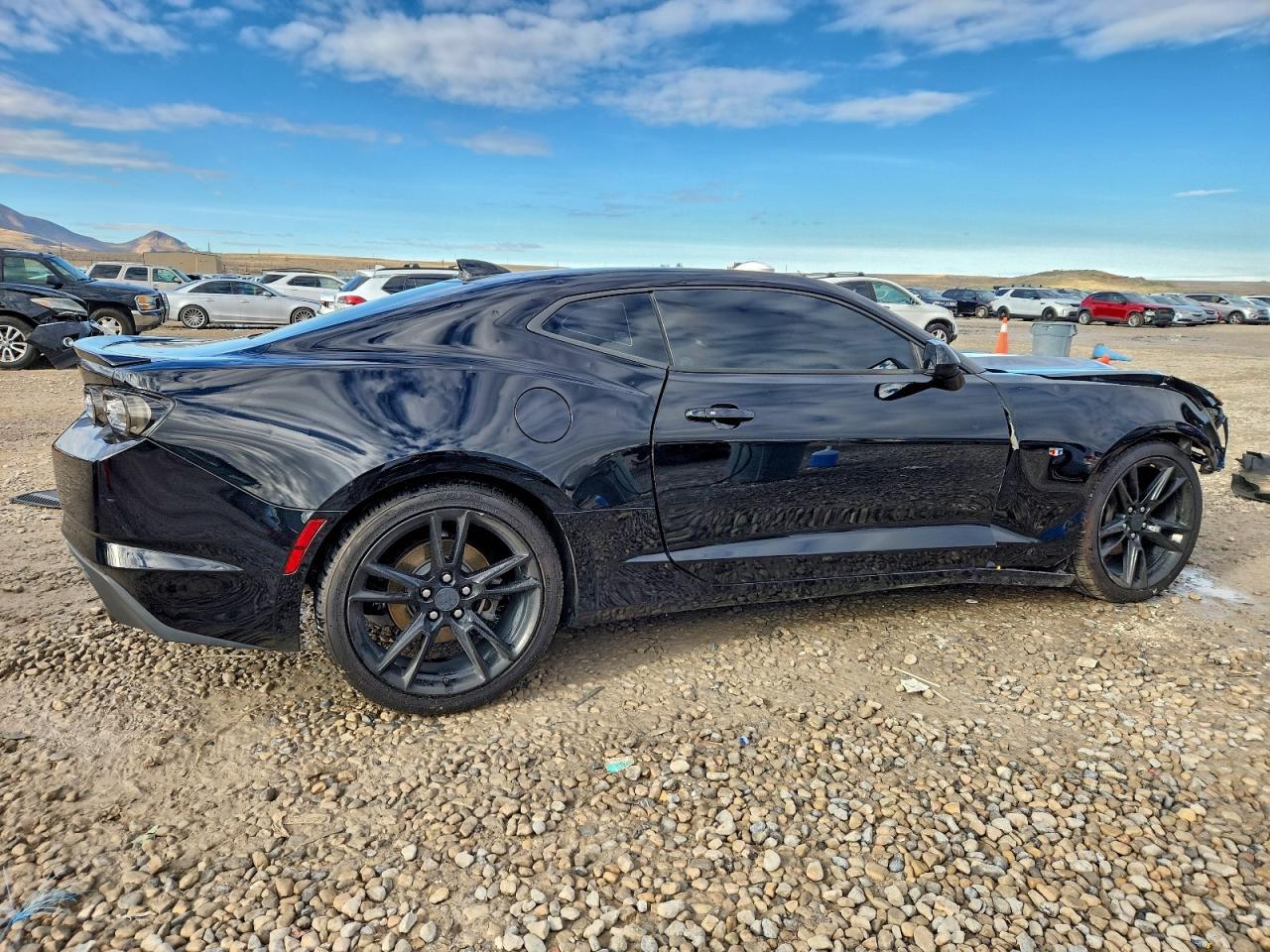 2020 Chevrolet Camaro Ls - Фото 3