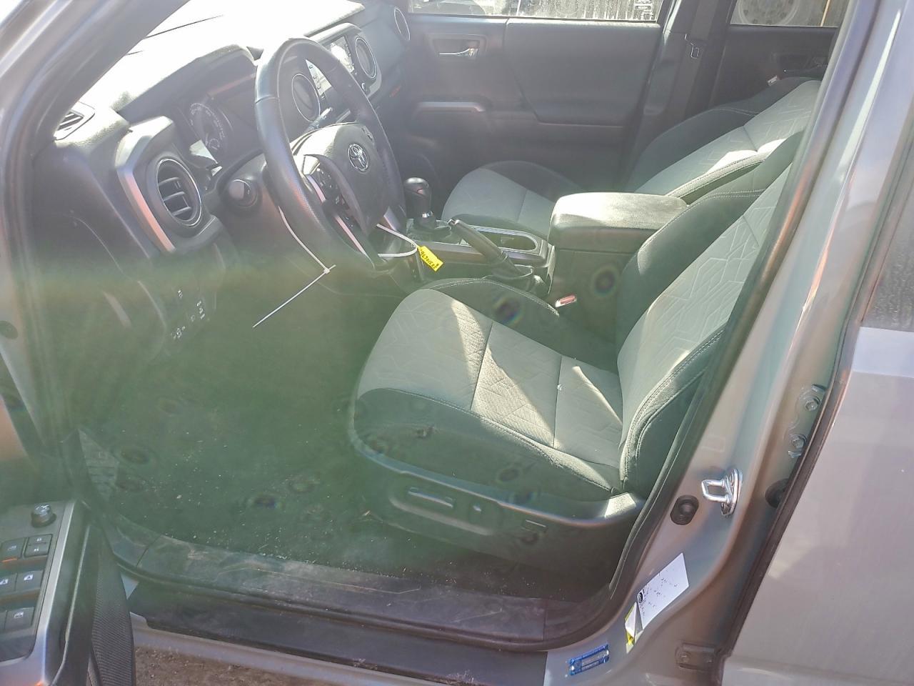 2023 Toyota Tacoma Double Cab - Image 7