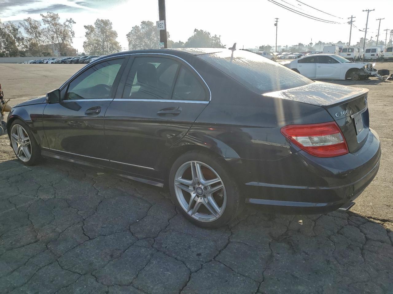 2011 Mercedes-Benz C 300 - Image 2
