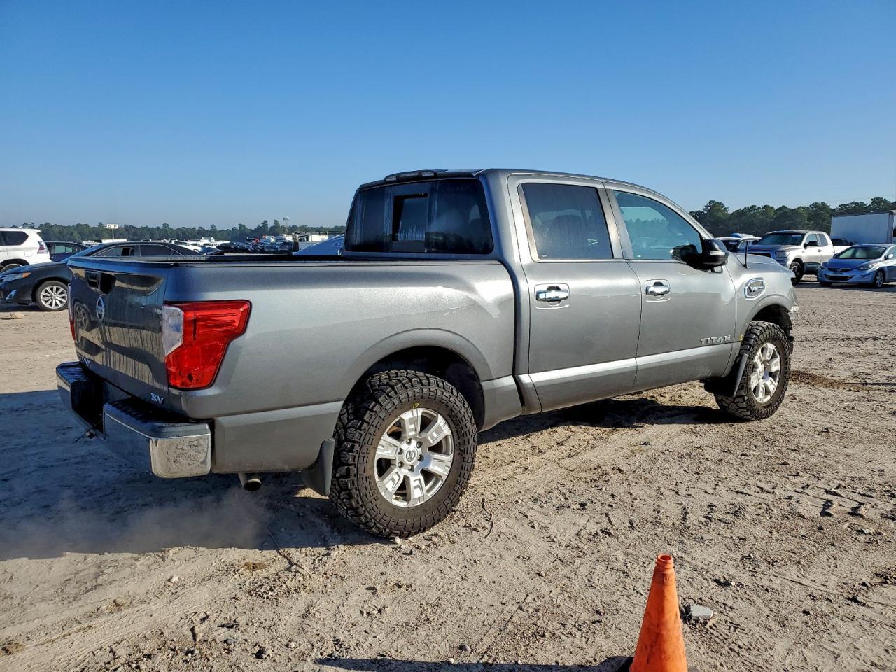 2017 Nissan Titan S - Image 3