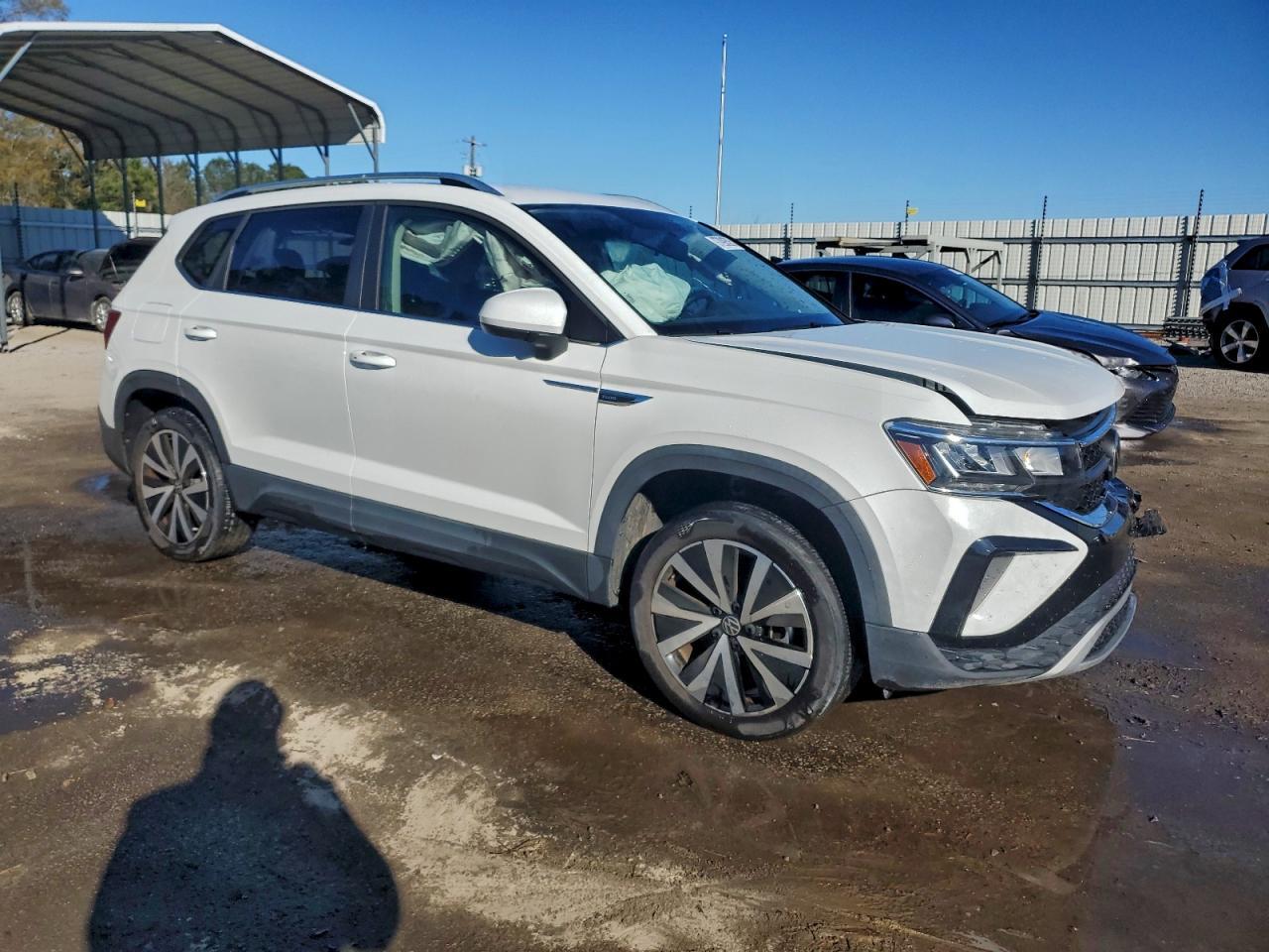 2022 Volkswagen Taos Se - Фото 4