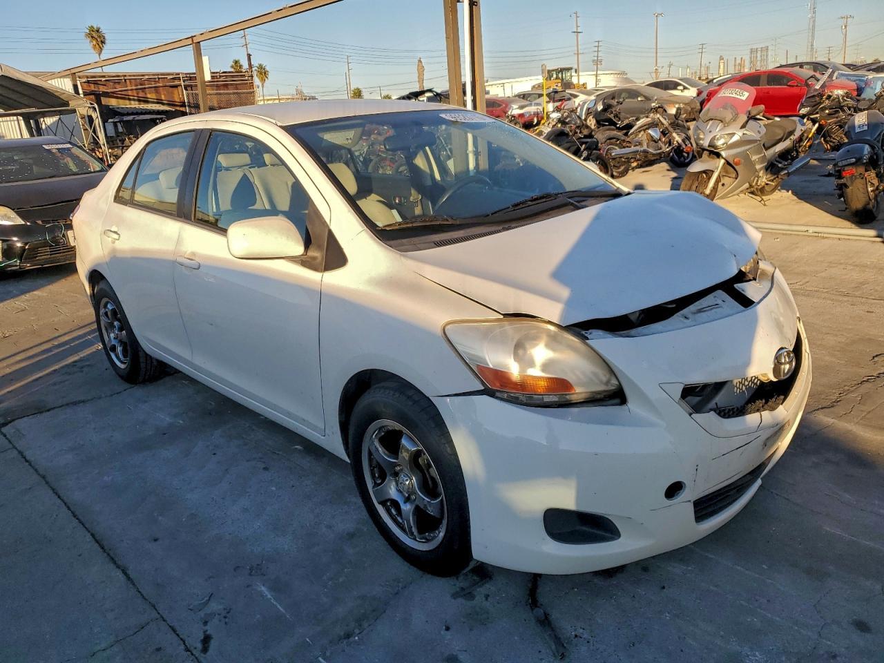 2008 Toyota Yaris Base - Фото 4