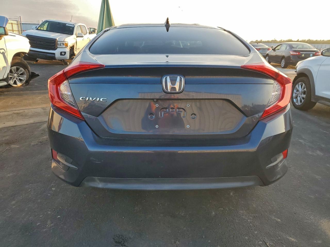 2018 Honda Civic Ex - Фото 6