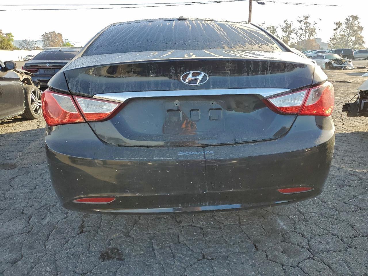 2013 Hyundai Sonata Limited - Image 6