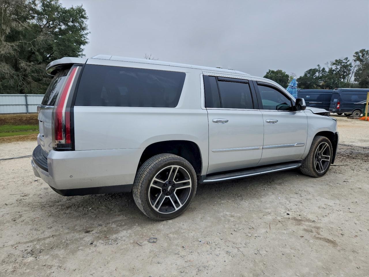 2019 Cadillac Escalade Esv Luxury - Фото 3