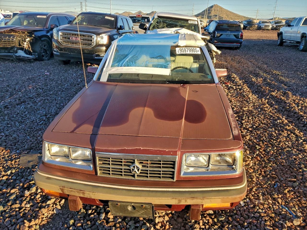 1986 Dodge 600 - Фото 5