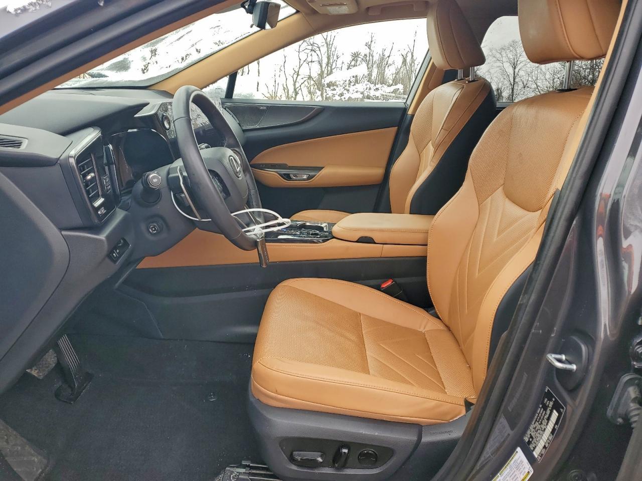 2024 Lexus Nx 350 Luxury - Image 7