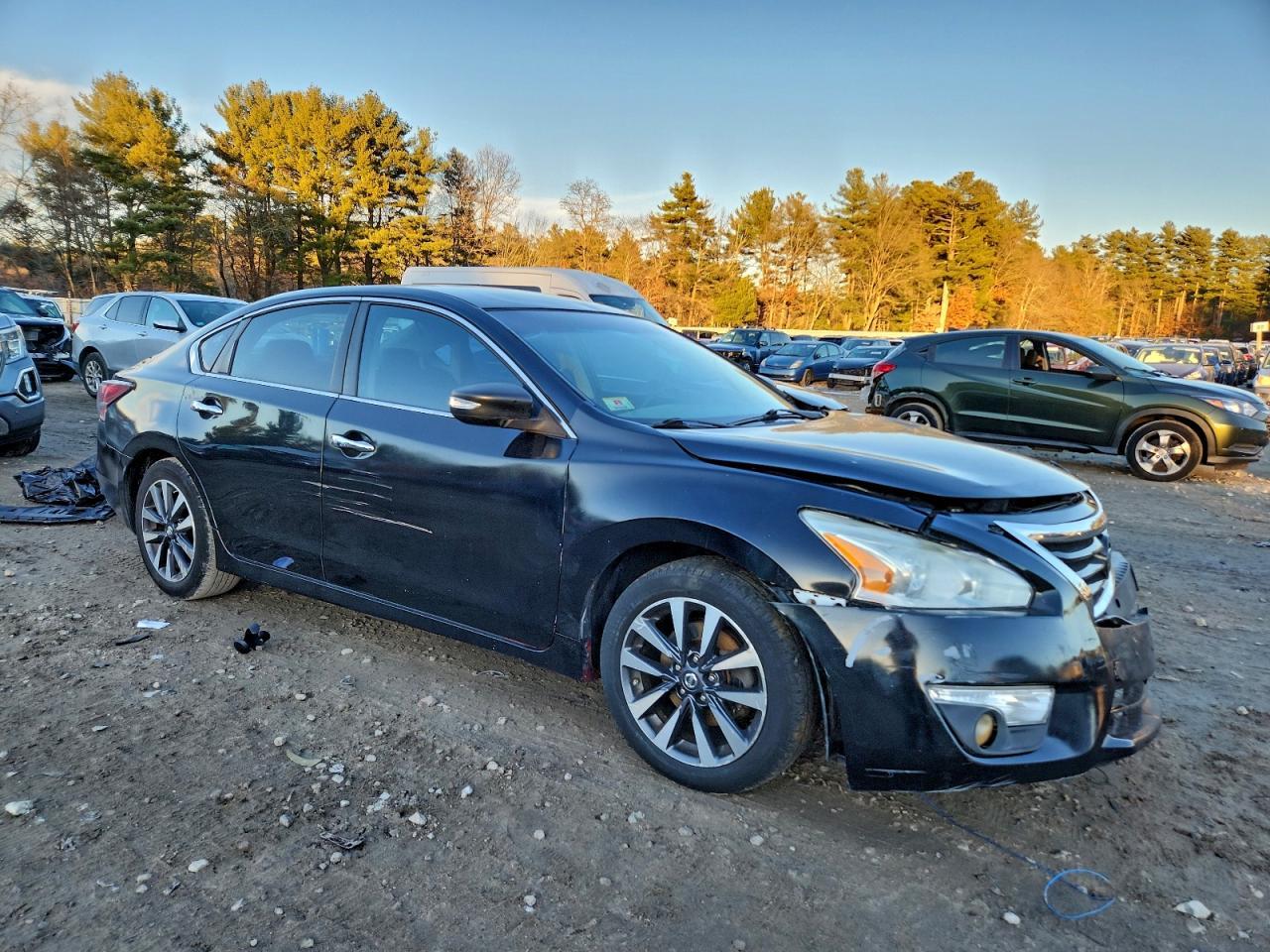 2015 Nissan Altima 2.5 - Фото 4