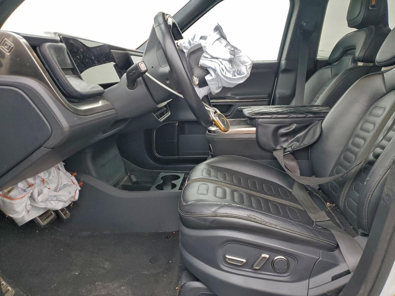 2022 Rivian R1T Launch Edition - Фото 7