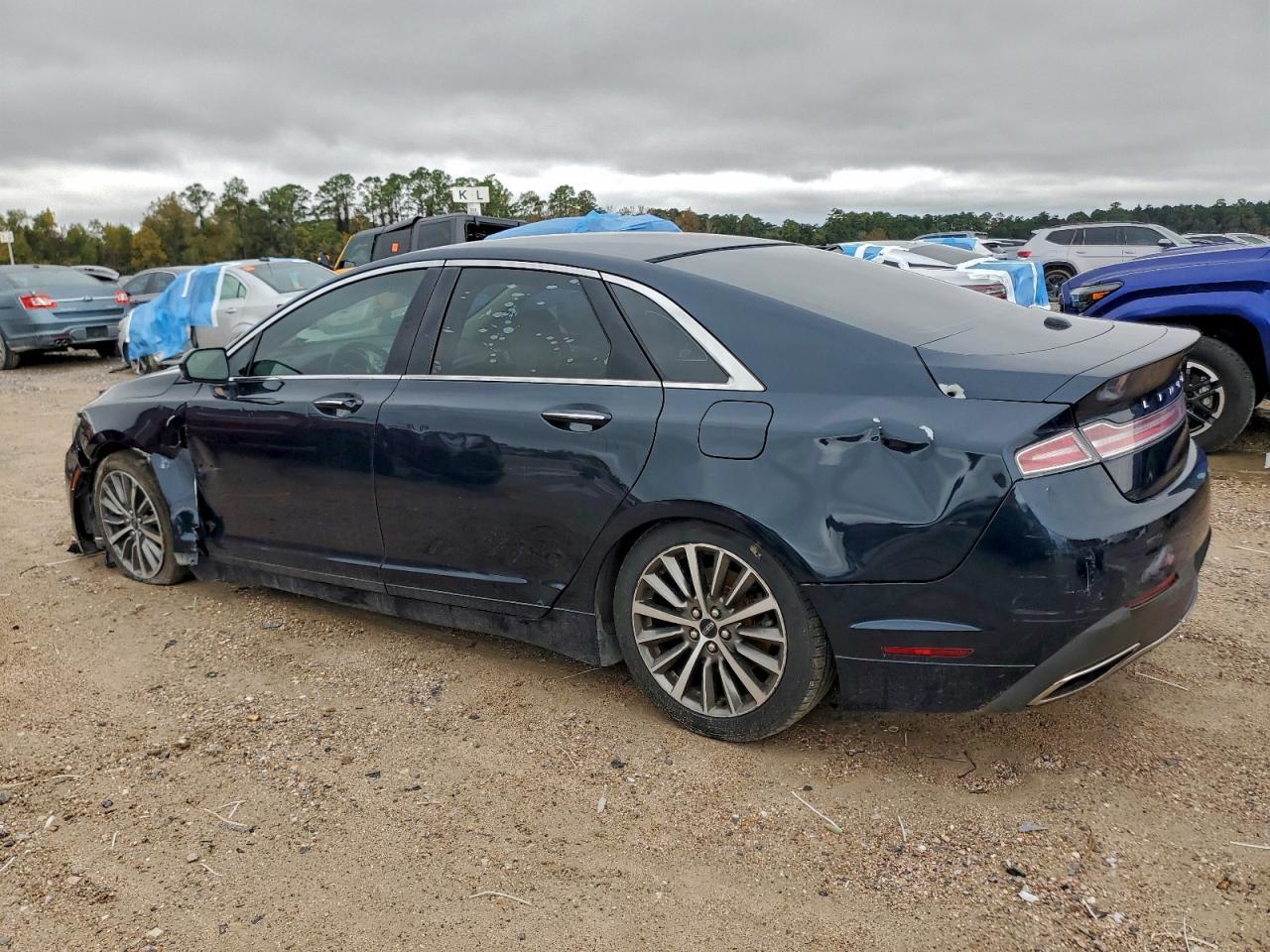 2020 Lincoln Mkz - Image 2