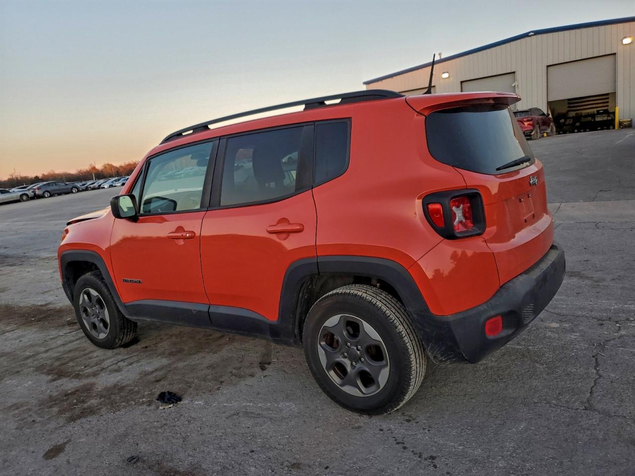 2017 Jeep Renegade Sport - Фото 2