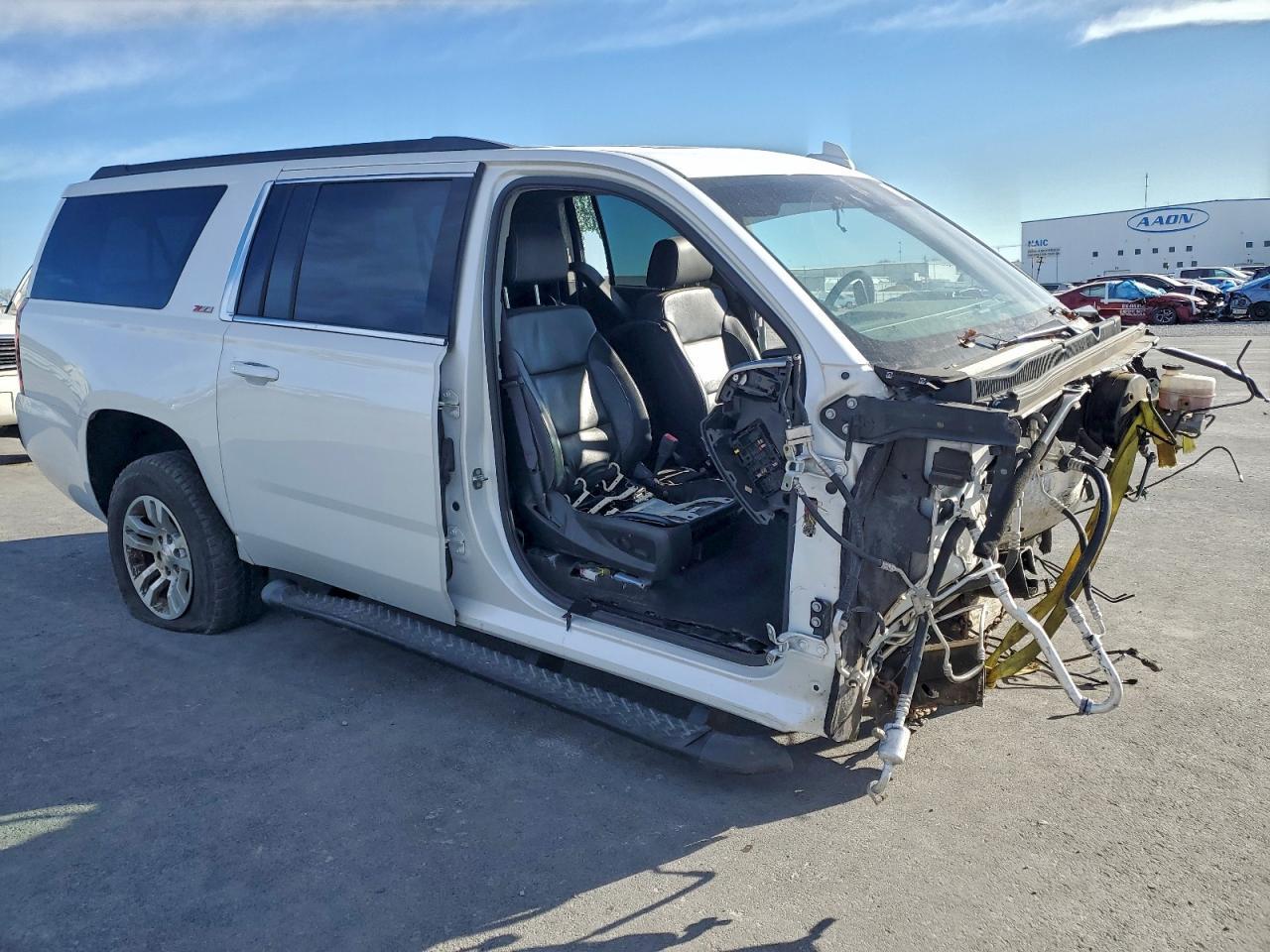 2019 Chevrolet Suburban K1500 Lt - Фото 4