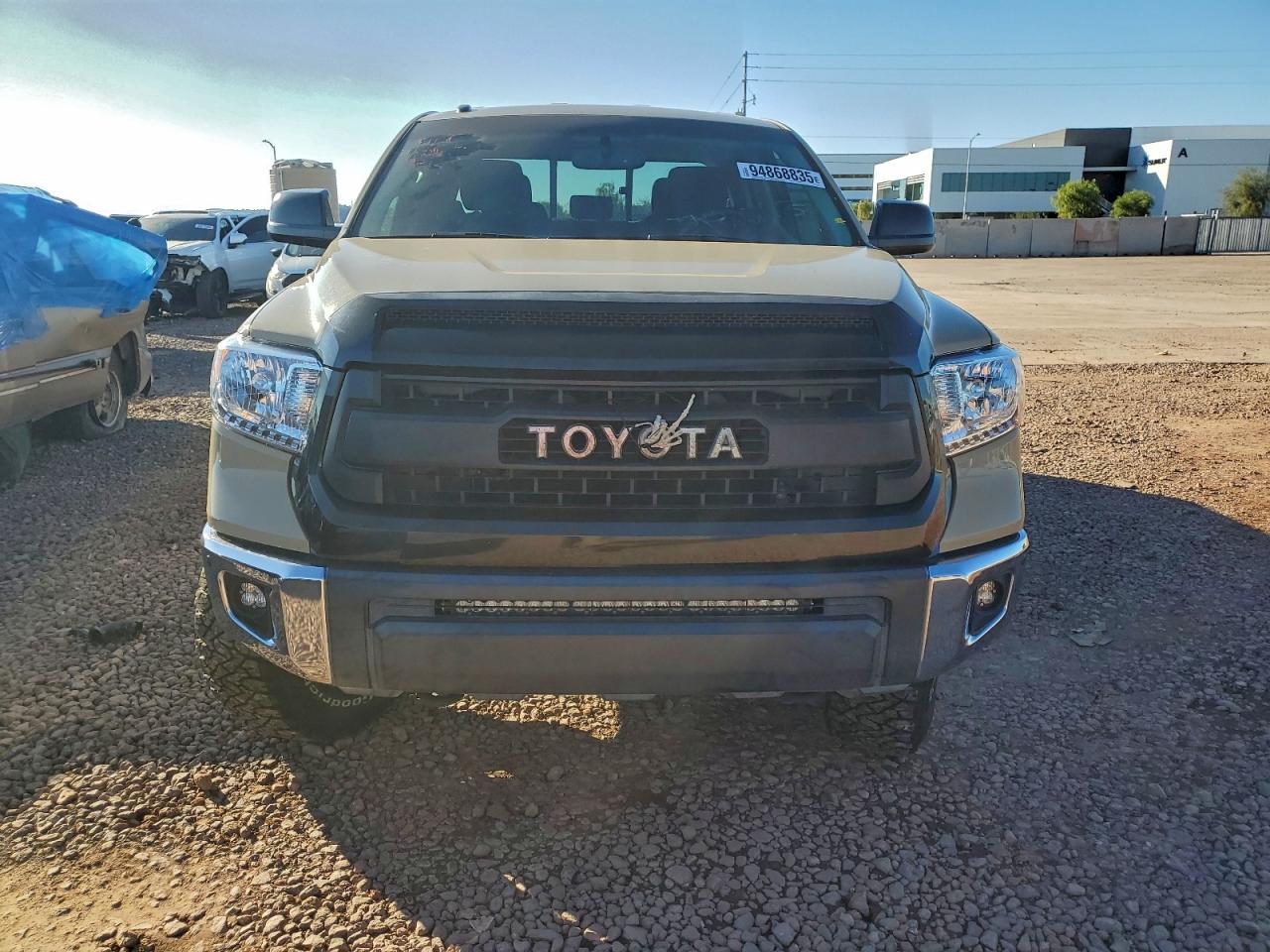 2017 Toyota Tundra Double Cab Sr - Фото 5