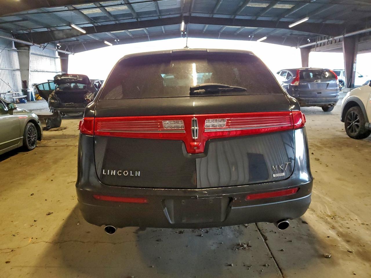 2013 Lincoln Mkt - Фото 6
