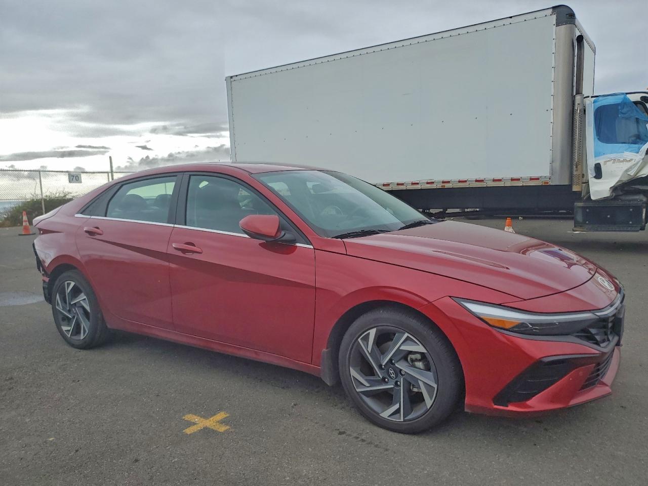 2024 Hyundai Elantra - Фото 4