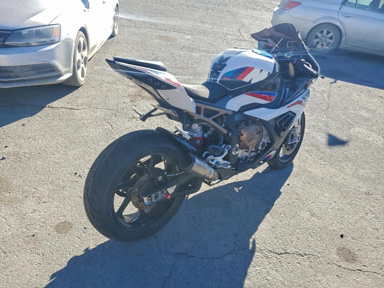 2021 BMW Motorrad S 1000 - Фото 3