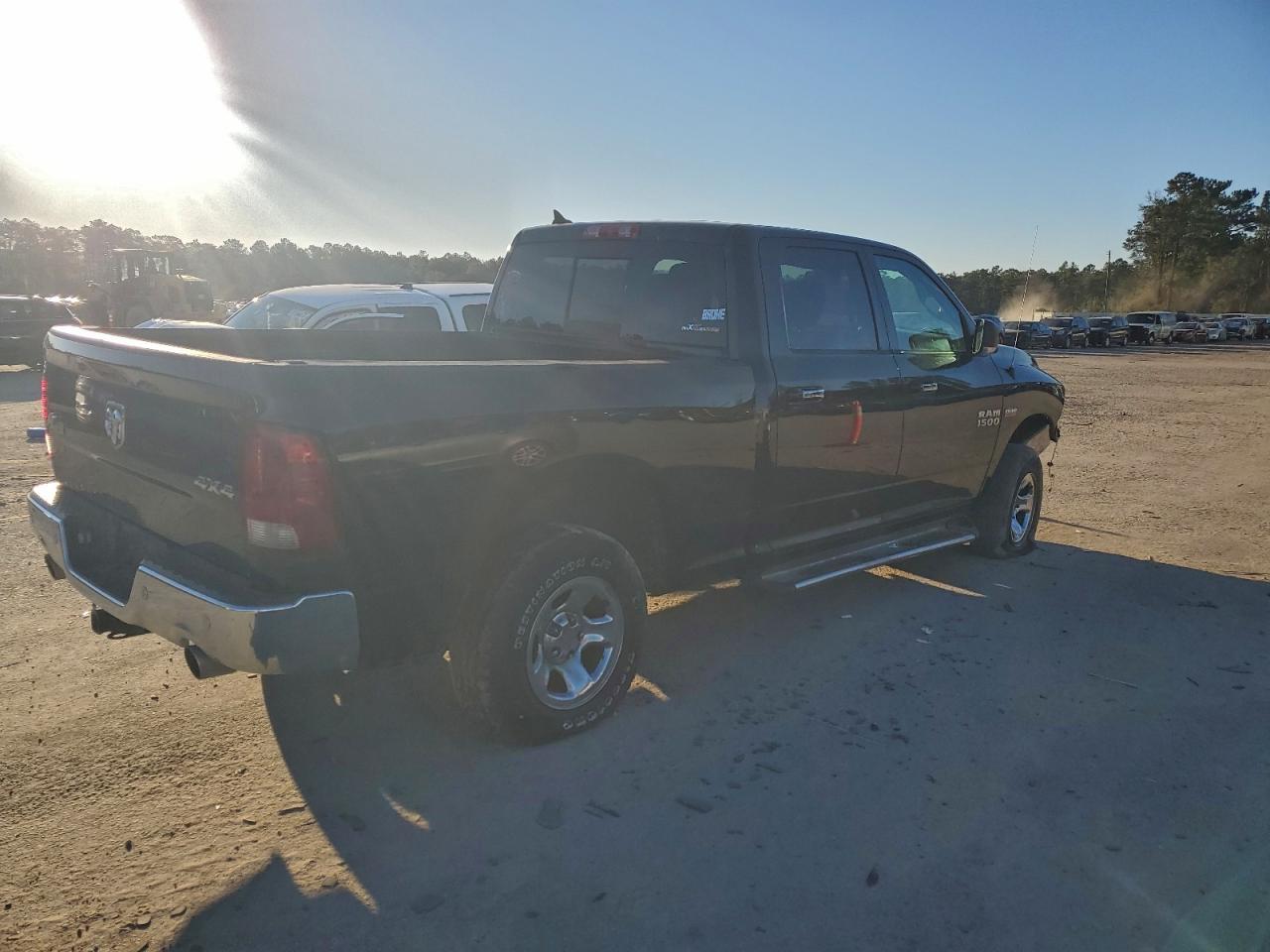2017 Ram 1500 Slt - Image 3
