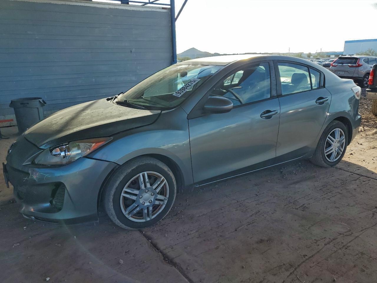 2012 Mazda 3 I